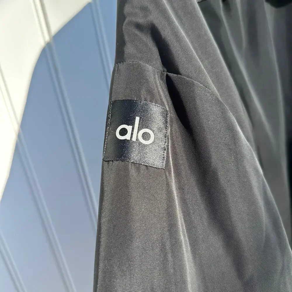 Alo Yoga It Girl Bomber Jacket Black Size Medium EUC Oversize Blade Collar - Picture 14 of 16